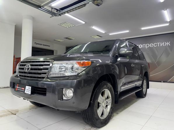 Toyota Land Cruiser 200 Series Рестайлинг 1 с пробегом 2012 года, цена 3 470 000 рублей, 182385 км, внедорожник, Автокод Объявления