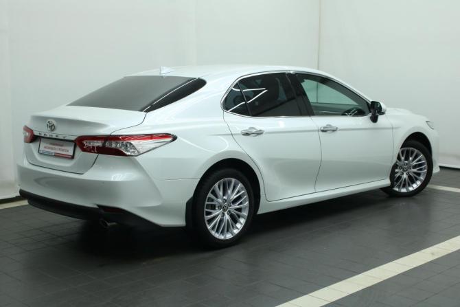 Toyota Camry VIII (XV70) с пробегом 2020 года, цена 2 795 000 рублей, 102581 км, седан, Автокод Объявления