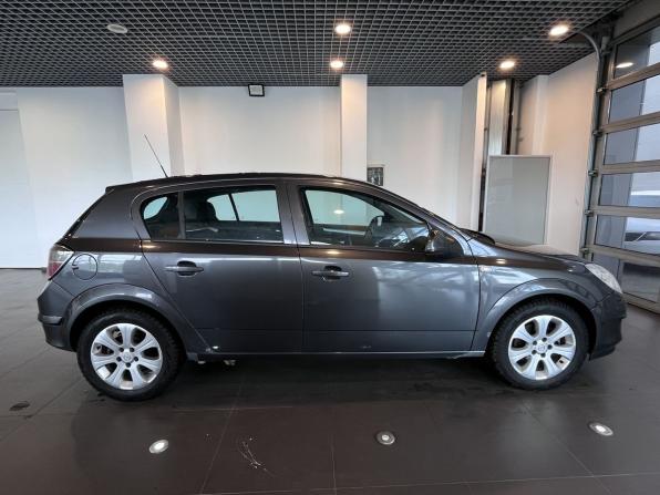 Opel Astra H Рестайлинг с пробегом 2010 года, цена 570 000 рублей, 166220 км, хэтчбек, Автокод Объявления
