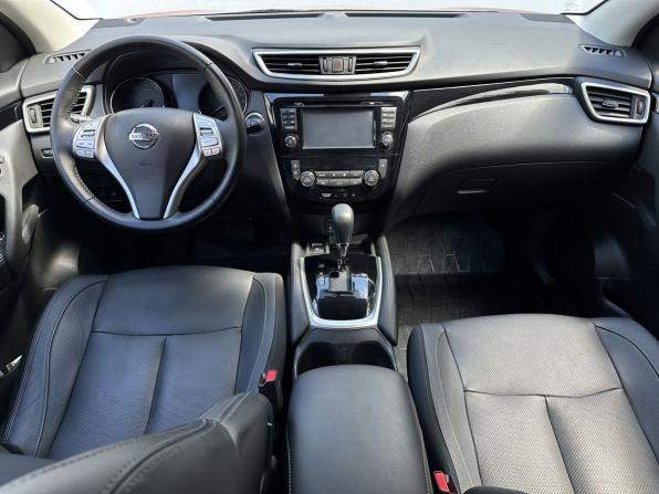 Nissan Qashqai II с пробегом 2018 года, цена 1 800 000 рублей, 92726 км, внедорожник, Автокод Объявления