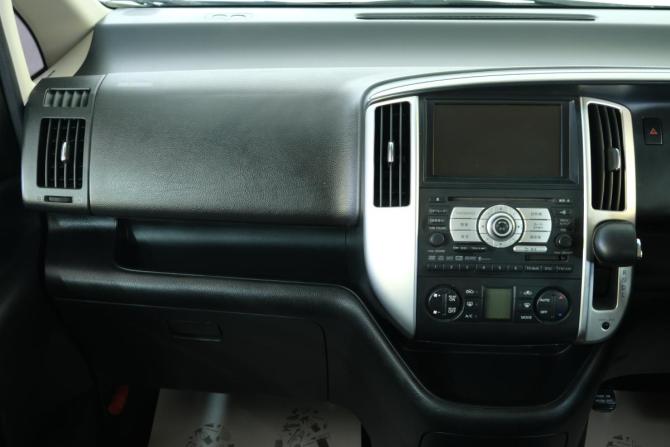 Nissan Serena III (C25) с пробегом 2008 года, цена 1 249 000 рублей, 179000 км, минивэн, Автокод Объявления