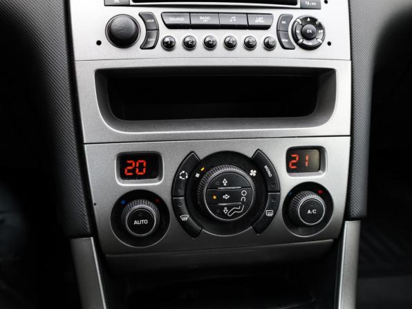 Peugeot 308 I с пробегом 2010 года, цена 429 000 рублей, 162969 км, хэтчбек, Автокод Объявления