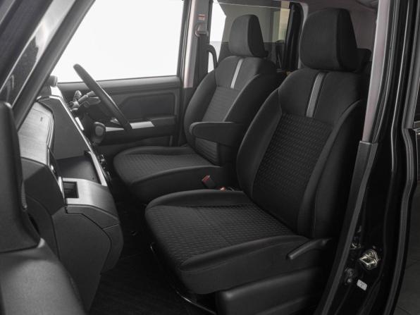 Toyota Roomy I Рестайлинг с пробегом 2021 года, цена 1 399 000 рублей, 104774 км, микровэн, Автокод Объявления