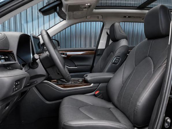 Toyota Highlander IV (XU70) с пробегом 2025 года, цена 5 617 000 рублей, 20 км, внедорожник, Автокод Объявления