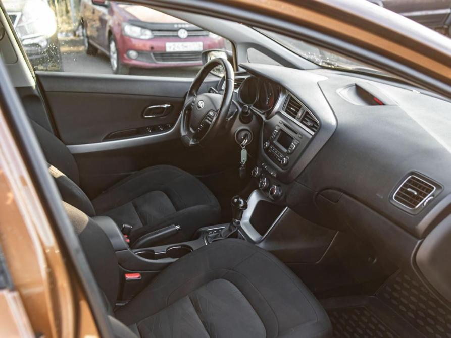 Kia Ceed II Рестайлинг Санкт-Петербург  - изображение 12