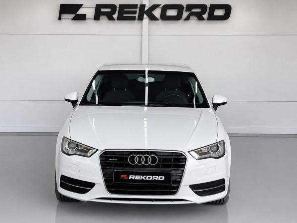 Audi A3 III (8V) с пробегом 2012 года, цена 1 349 000 рублей, 232050 км, хэтчбек, Автокод Объявления