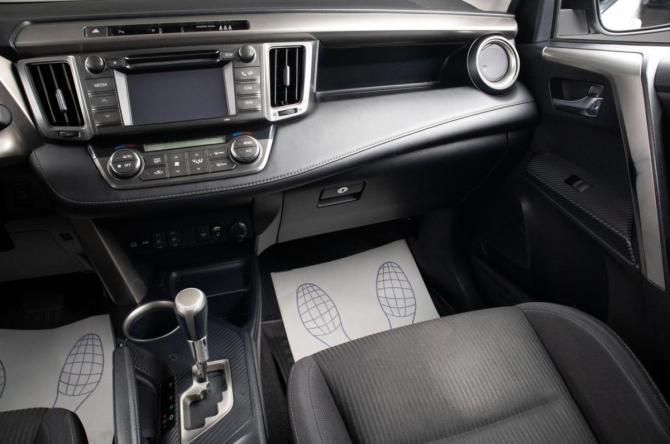 Toyota RAV4 IV (XA40) с пробегом 2013 года, цена 1 809 000 рублей, 187500 км, внедорожник, Автокод Объявления