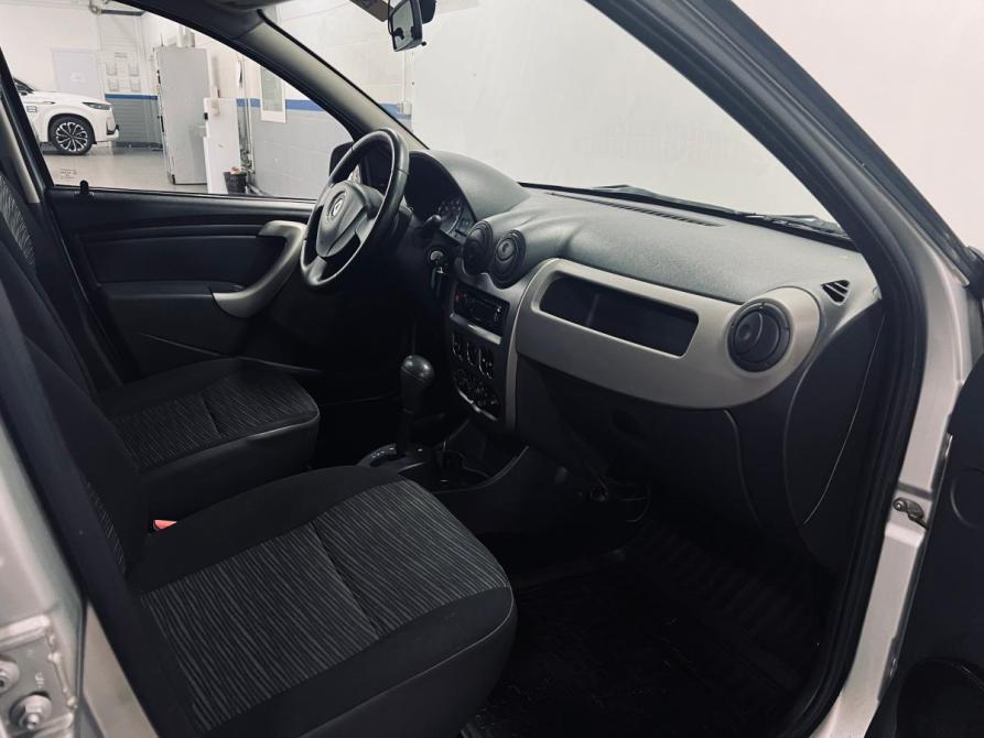 Renault Sandero I Санкт-Петербург  - изображение 7