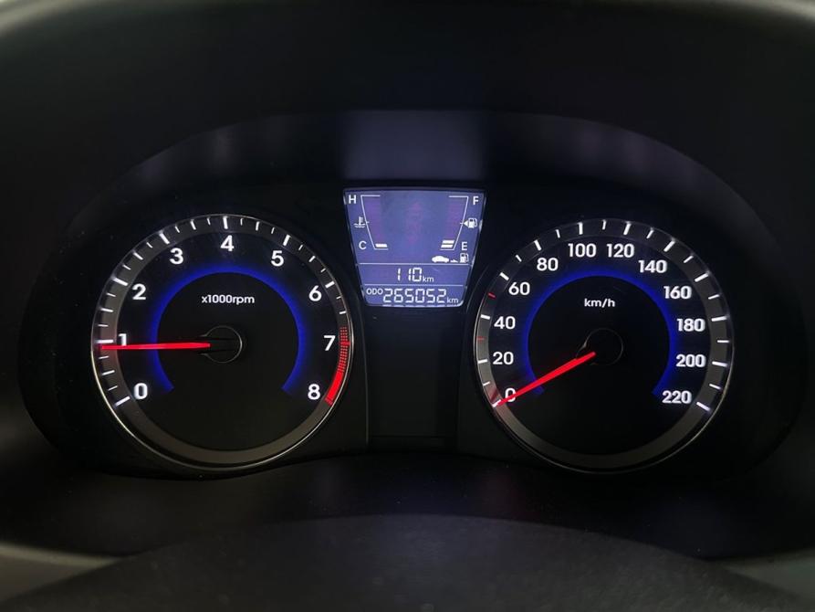 Hyundai Solaris I Москва  - изображение 13