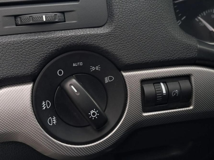 Skoda Octavia II (A5) Рестайлинг Санкт-Петербург  - изображение 15