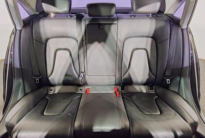 Audi A4 IV (B8) Рестайлинг с пробегом 2014 года, цена 1 240 000 рублей, 202634 км, седан, Автокод Объявления