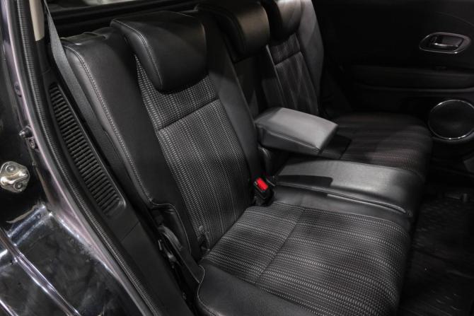 Honda Vezel I с пробегом 2014 года, цена 1 469 000 рублей, 160000 км, внедорожник, Автокод Объявления