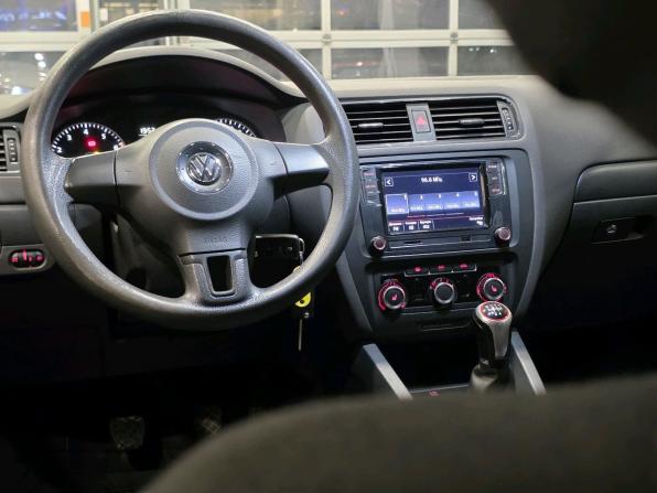 Volkswagen Jetta VI с пробегом 2014 года, цена 735 000 рублей, 193908 км, седан, Автокод Объявления