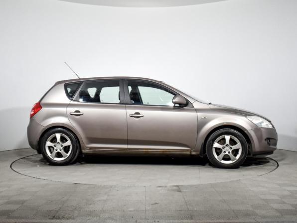 Kia Ceed I с пробегом 2008 года, цена 515 000 рублей, 235078 км, хэтчбек, Автокод Объявления