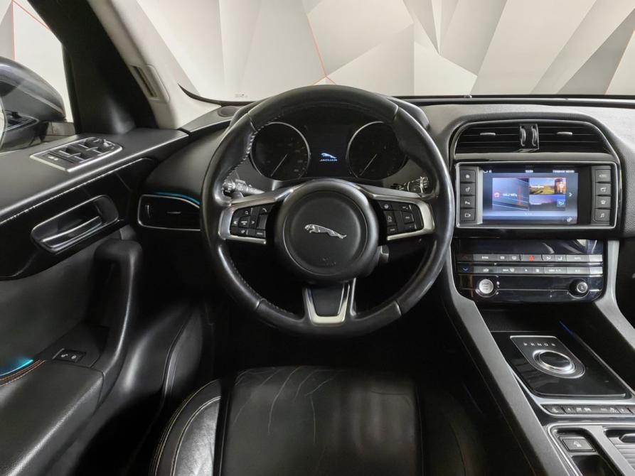 Jaguar F-Pace I Москва  - изображение 20
