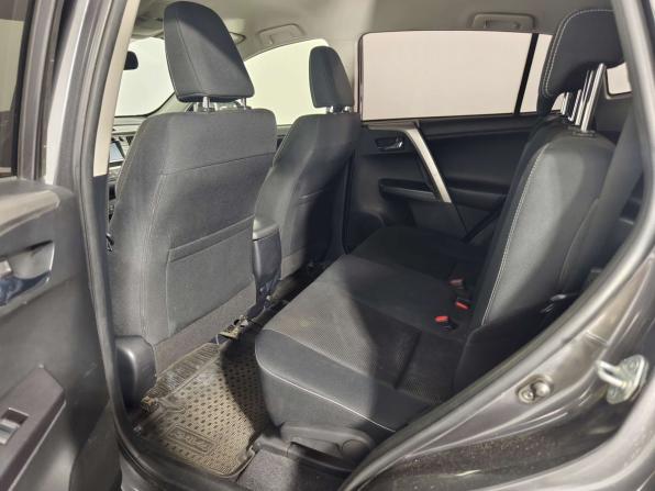 Toyota RAV4 IV (XA40) Рестайлинг с пробегом 2016 года, цена 2 555 000 рублей, 100000 км, внедорожник, Автокод Объявления
