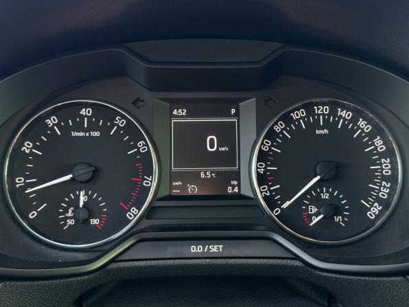 Skoda Octavia III (A7) с пробегом 2014 года, цена 935 000 рублей, 237593 км, лифтбек, Автокод Объявления