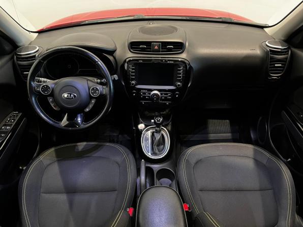 Kia Soul II с пробегом 2015 года, цена 1 360 000 рублей, 99875 км, хэтчбек, Автокод Объявления