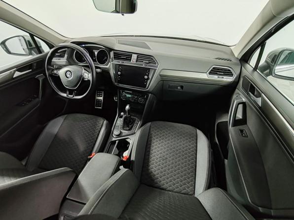 Volkswagen Tiguan II с пробегом 2018 года, цена 2 649 000 рублей, 92928 км, внедорожник, Автокод Объявления