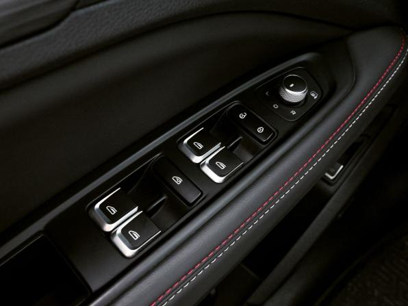 Geely Tugella I Рестайлинг с пробегом 2023 года, цена 3 019 000 рублей, 44014 км, внедорожник, Автокод Объявления