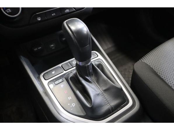 Hyundai Creta I Рестайлинг с пробегом 2021 года, цена 1 980 000 рублей, 44374 км, внедорожник, Автокод Объявления