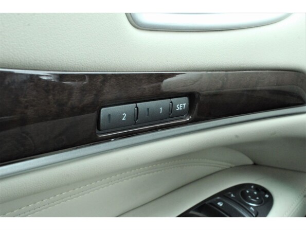 Infiniti QX60 I Рестайлинг с пробегом 2018 года, цена 2 871 000 рублей, 81261 км, offers.body_type.unknown, Автокод Объявления