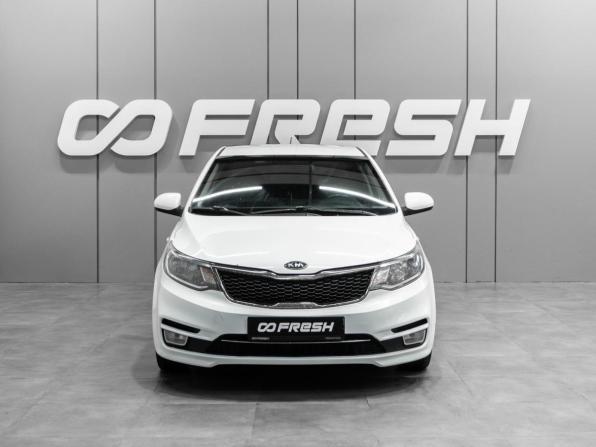 Kia Rio III Рестайлинг с пробегом 2015 года, цена 1 069 000 рублей, 95113 км, седан, Автокод Объявления