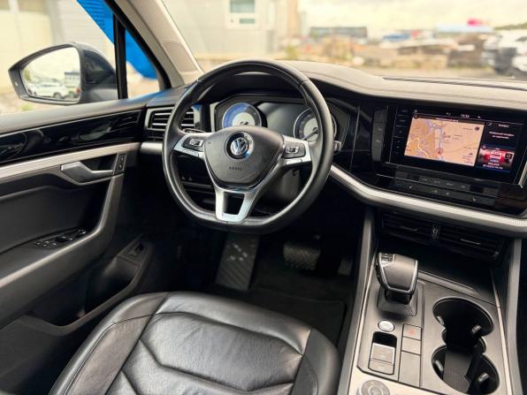 Volkswagen Touareg III с пробегом 2018 года, цена 4 625 000 рублей, 118000 км, внедорожник, Автокод Объявления