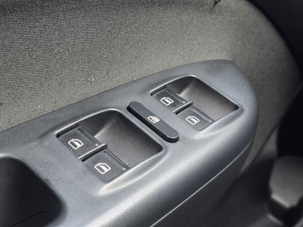 Skoda Octavia II (A5) Рестайлинг с пробегом 2013 года, цена 750 000 рублей, 243150 км, лифтбек, Автокод Объявления