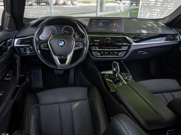 BMW 5 серии VII (G30/G31/G38) с пробегом 2017 года, цена 2 850 000 рублей, 153391 км, седан, Автокод Объявления