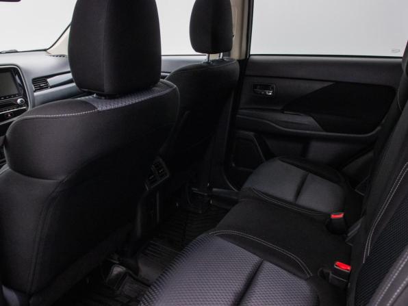 Mitsubishi Outlander III Рестайлинг 3 с пробегом 2021 года, цена 2 127 000 рублей, 184876 км, внедорожник, Автокод Объявления