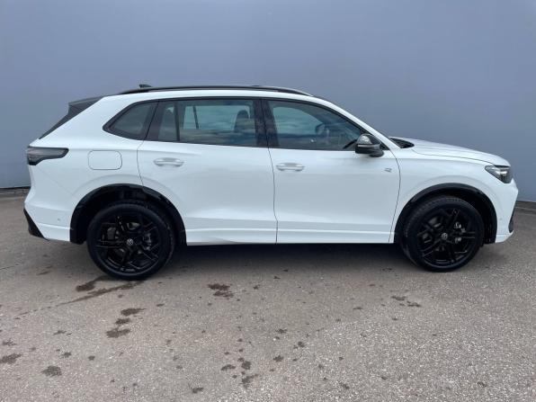 Volkswagen Tiguan III (China Market) с пробегом 2026 года, цена 4 555 000 рублей, 69 км, внедорожник, Автокод Объявления