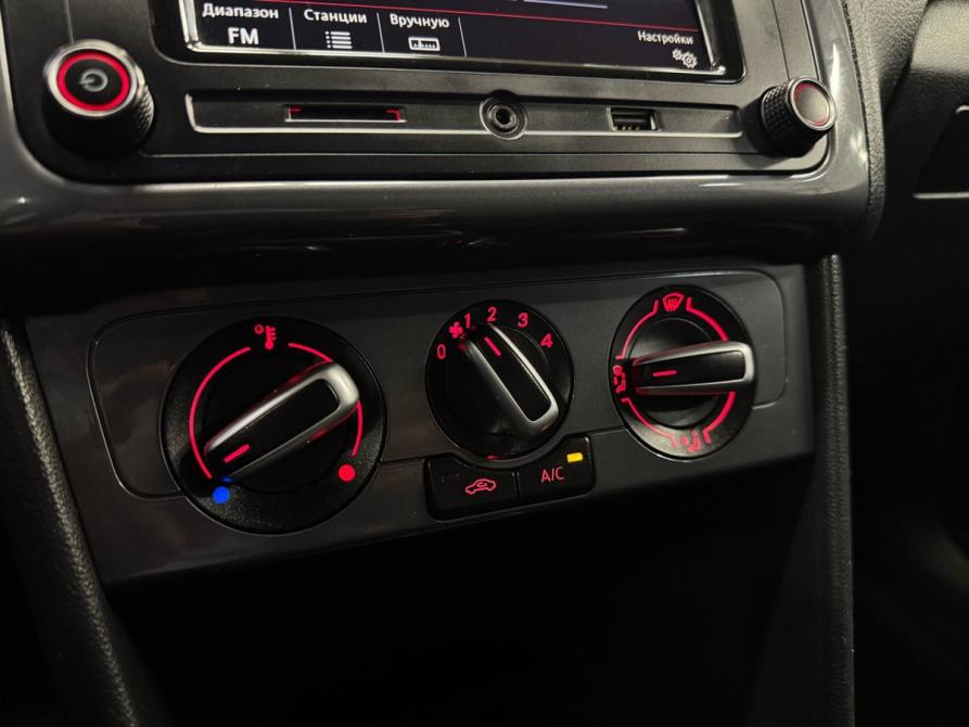 Volkswagen Polo V Рестайлинг Уфа  - изображение 15