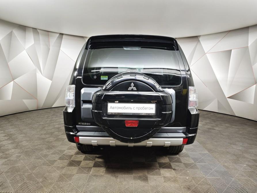 Mitsubishi Pajero IV Рестайлинг 1 Москва  - изображение 8