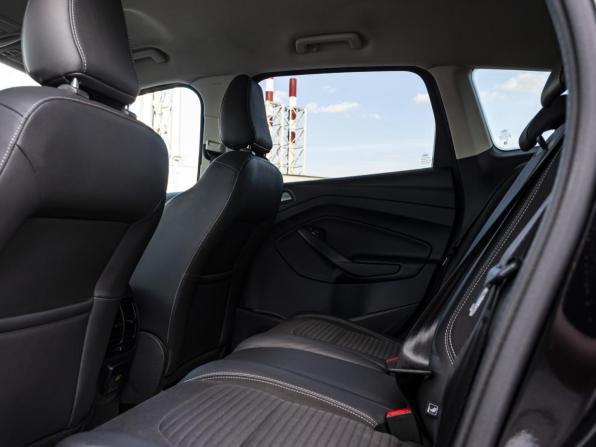 Ford Kuga II Рестайлинг с пробегом 2017 года, цена 1 590 000 рублей, 103454 км, внедорожник, Автокод Объявления