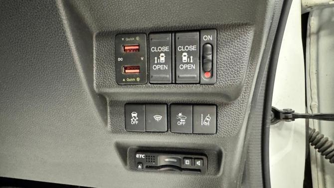 Honda Freed II с пробегом 2019 года, цена 1 610 000 рублей, 40112 км, компактвэн, Автокод Объявления