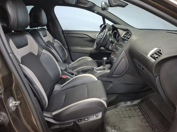 Citroen DS4 с пробегом 2013 года, цена 909 000 рублей, 160880 км, хэтчбек, Автокод Объявления