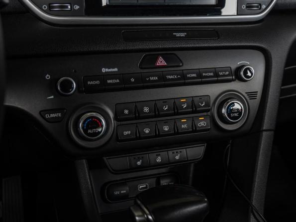 Kia Sportage IV Рестайлинг с пробегом 2019 года, цена 2 210 000 рублей, 119997 км, внедорожник, Автокод Объявления