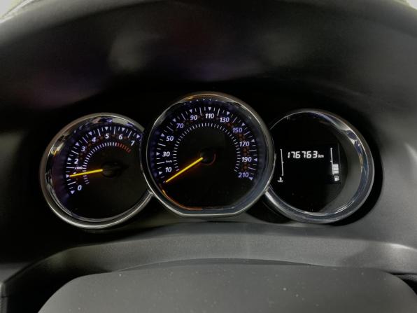 Renault Logan II Рестайлинг с пробегом 2020 года, цена 929 000 рублей, 176761 км, седан, Автокод Объявления