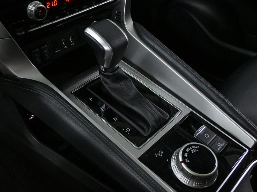 Mitsubishi Montero Sport III Рестайлинг Москва  - изображение 14