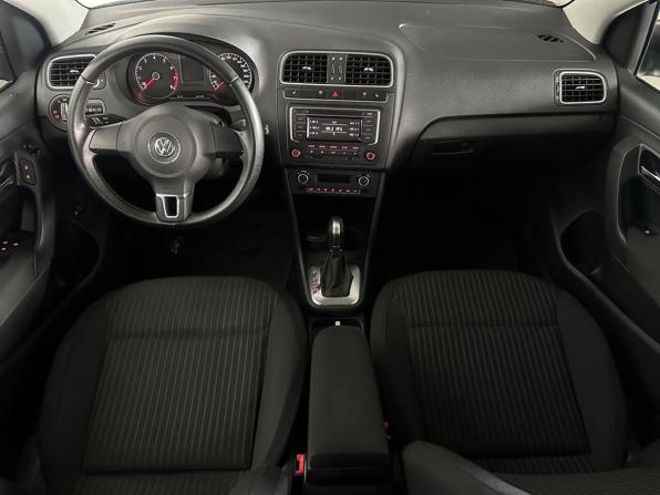 Volkswagen Polo V с пробегом 2015 года, цена 958 000 рублей, 143617 км, седан, Автокод Объявления