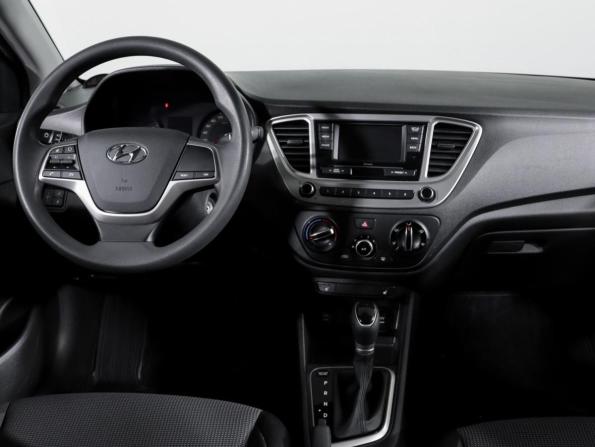 Hyundai Solaris II Рестайлинг с пробегом 2020 года, цена 1 749 000 рублей, 8011 км, седан, Автокод Объявления