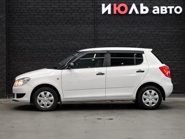Skoda Fabia II Рестайлинг с пробегом 2013 года, цена 670 000 рублей, 72390 км, хэтчбек, Автокод Объявления