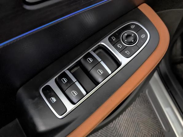 Omoda C5 I с пробегом 2023 года, цена 1 580 000 рублей, 97199 км, внедорожник, Автокод Объявления