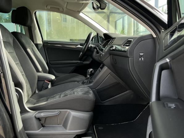 Volkswagen Tiguan II с пробегом 2017 года, цена 2 290 000 рублей, 179124 км, внедорожник, Автокод Объявления