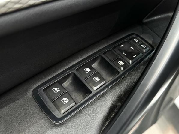 Lada (ВАЗ) Vesta I Рестайлинг (NG) с пробегом 2023 года, цена 1 270 000 рублей, 30184 км, универсал, Автокод Объявления