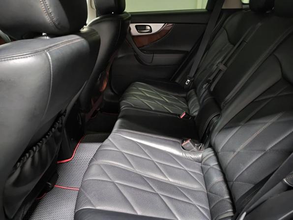 Infiniti FX II (S51) Рестайлинг с пробегом 2013 года, цена 1 840 000 рублей, 214697 км, внедорожник, Автокод Объявления