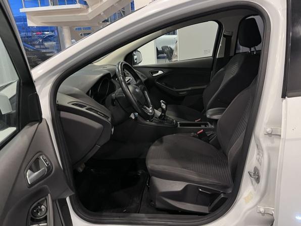 Ford Focus III Рестайлинг с пробегом 2016 года, цена 935 000 рублей, 179731 км, универсал, Автокод Объявления