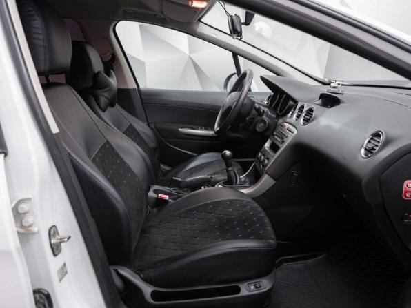 Peugeot 308 I Рестайлинг с пробегом 2011 года, цена 590 000 рублей, 116000 км, хэтчбек, Автокод Объявления
