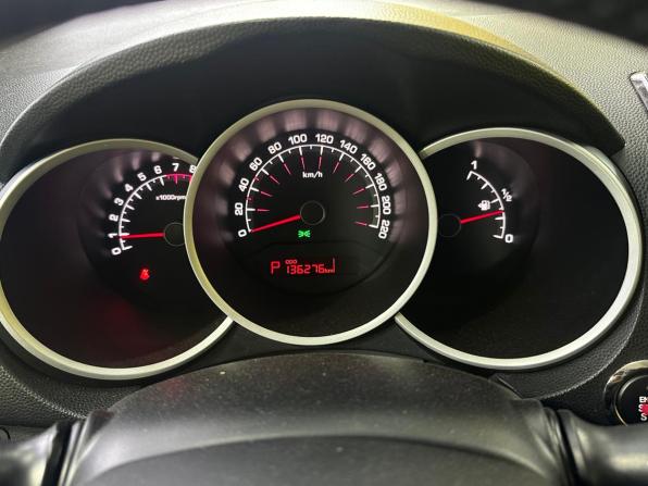 Kia Venga I с пробегом 2012 года, цена 1 049 000 рублей, 136000 км, минивэн, Автокод Объявления